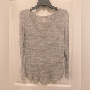 SO Long Sleeved Heathered Grey V-neck Tunic Top
